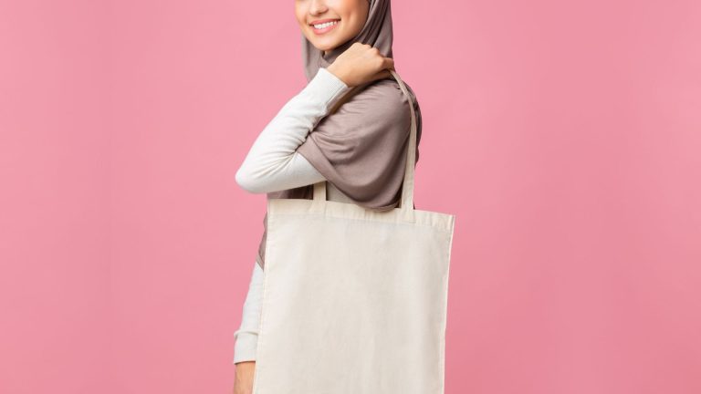 Muslim shopper